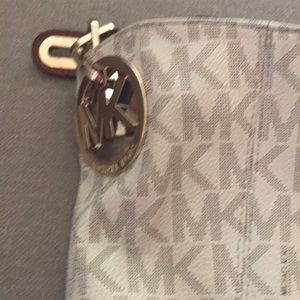 Michael Kors Shoulder Bag